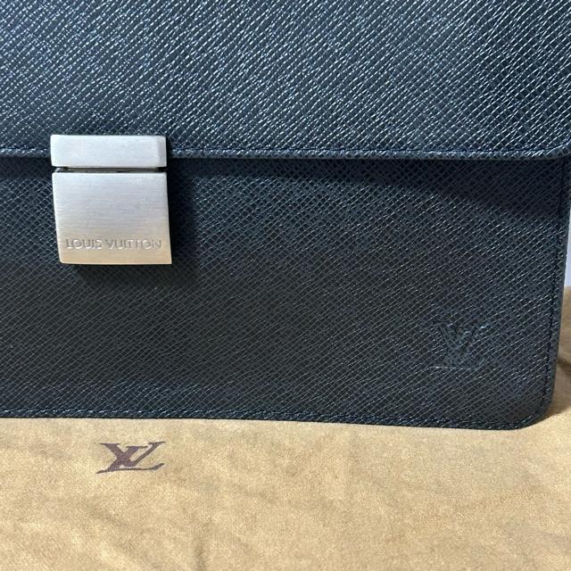 LOUIS VUITTON �^�C�K �Z�����K M30782 CA0021 �Z�J���h�o�b�O �N���b�`�o�b�O �� �u�����h�� 