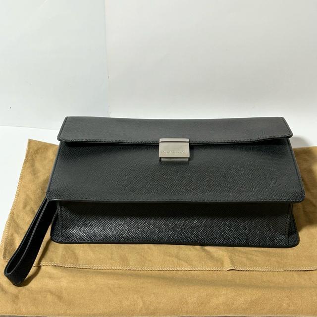 LOUIS VUITTON �^�C�K �Z�����K M30782 CA0021 �Z�J���h�o�b�O �N���b�`�o�b�O �� �u�����h�� 