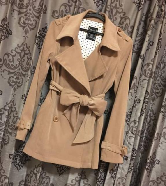 セシルマクビー*トレンチコート*リボンベルト*ワンピ風*美品 < ブランド  セシルマクビー*トレンチコート*リボンベルト*ワンピ風*美品 < ブランドの