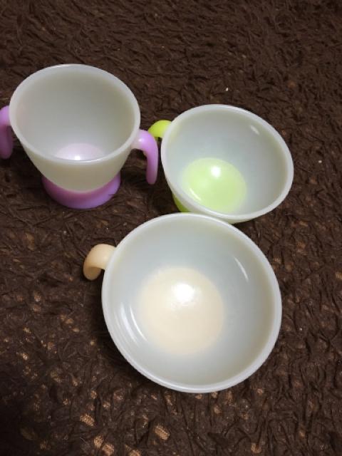 コンビ ベビー食器セット アカチャンホン < キッズ/ベビー  コンビ ベビー食器セット アカチャンホン < キッズ/ベビーの