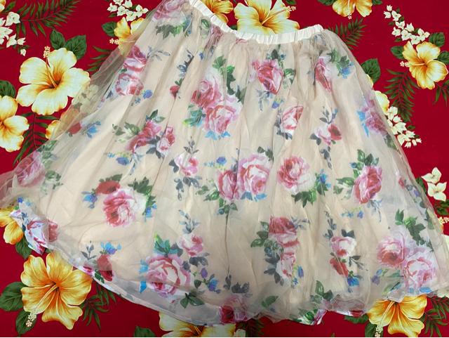 NICE CLAUP☆可愛い淡いピンクのバラ柄チュールスカート☆ < ブランド  NICE CLAUP☆可愛い淡いピンクのバラ柄チュールスカート☆  < ブランドの