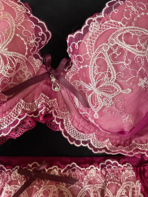 ��V�i��SHAKE BODY �p�s���� ���[�X�g�� ��l�� �u�����V���[�c�Z�b�g F75 L