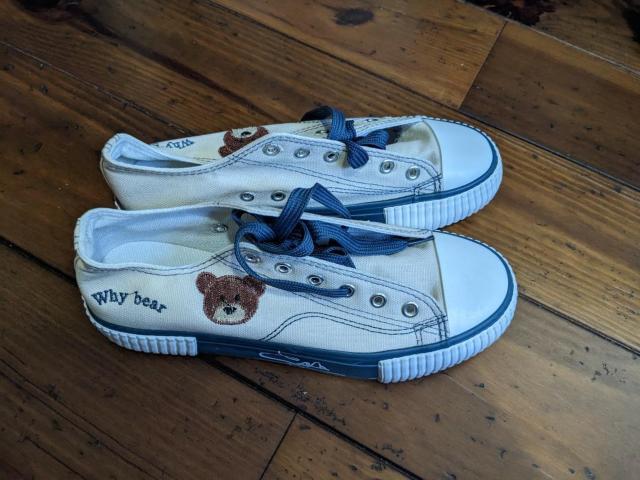 新品 ローカット スニーカー レディース ホワイト 靴 シューズ 22.5cm < 女性ファッション  新品 ローカット スニーカー レディース ホワイト 靴 シューズ 22.5cm < 女性ファッションの