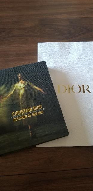 入手困難☆ディオール展☆公式図録☆完売品ChristianDior < ブランド  入手困難☆ディオール展☆公式図録☆完売品ChristianDior  < ブランドの