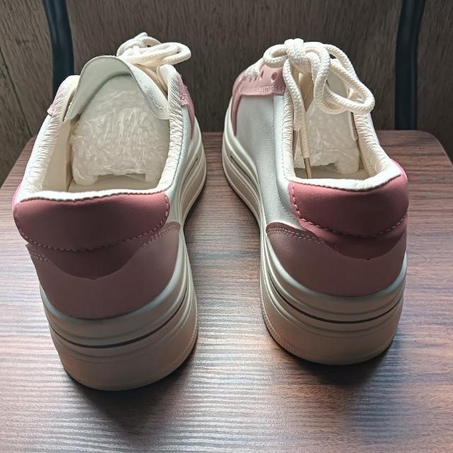 新品 24cm レディース スニーカー ホワイト シューズ 靴 厚底 かわいい < 女性ファッション  新品 24cm レディース スニーカー ホワイト シューズ 靴 厚底 かわいい < 女性ファッションの