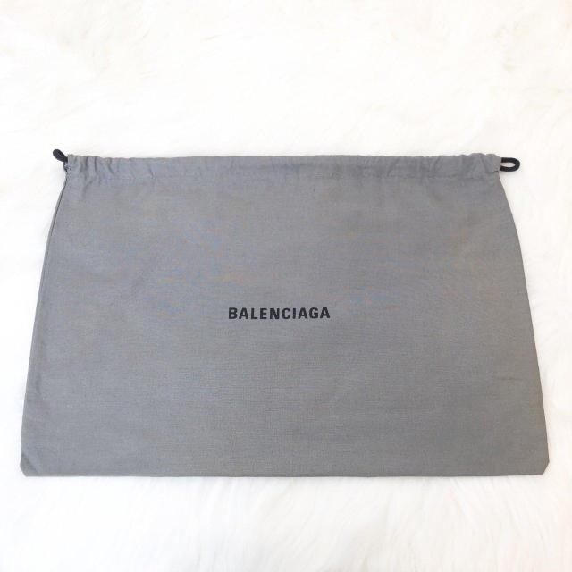 yizBALENCIAGA oVAK Nb`obO ZJhobO I[U[ p`O S ubN lCf  uh 