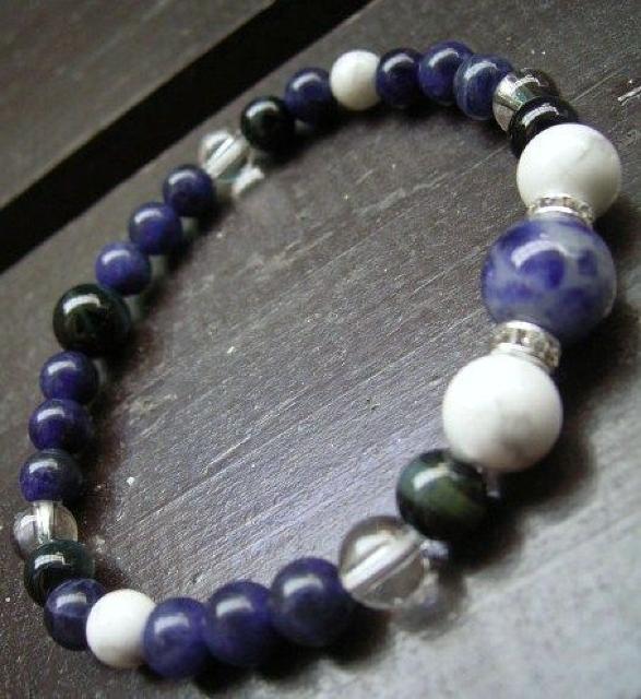 ☆勉強☆ソーダライトxホークアイxハウライトブレスレット < 男性アクセサリー/時計 ☆勉強☆ソーダライトxホークアイxハウライトブレスレット < 男性アクセサリー/時計の