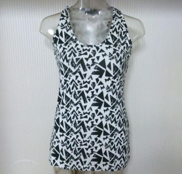 しまむら★タンクトップ < ブランド しまむら★タンクトップ < ブランドの