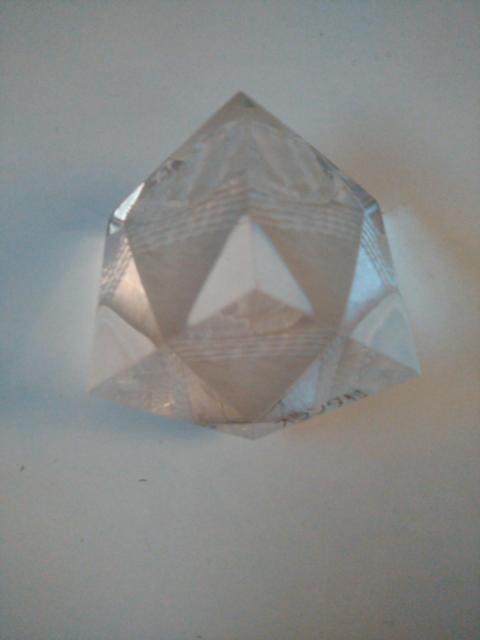 置物 帆船の彫刻 幅3pの大きさ 中古品  < インテリア/ライフ  置物 帆船の彫刻 幅3pの大きさ 中古品  < インテリア/ライフの