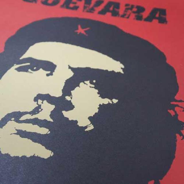 Viy|X^[zChe Guevara^`FEQo  zr[ 