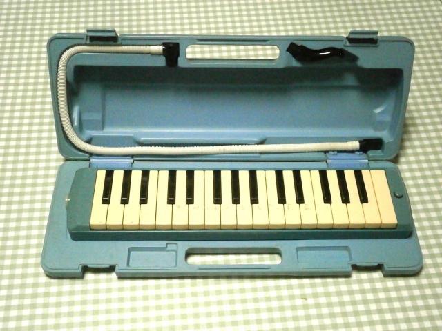 ★ヤマハ 鍵盤ハーモニカ ピアニカ P-32D 中古 < ホビー  ★ヤマハ 鍵盤ハーモニカ ピアニカ P-32D 中古  < ホビーの