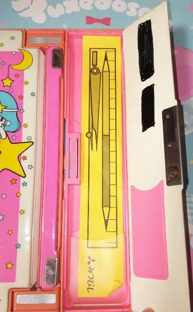 昭和レトロ1980年代星座のティンクルちゃん多収納多機能筆箱筆記用具難有り < インテリア/ライフ  昭和レトロ1980年代星座のティンクルちゃん多収納多機能筆箱筆記用具難有り < インテリア/ライフの