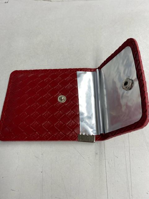 新品 大きめ携帯灰皿 赤 < インテリア/ライフ  新品 大きめ携帯灰皿 赤 < インテリア/ライフの