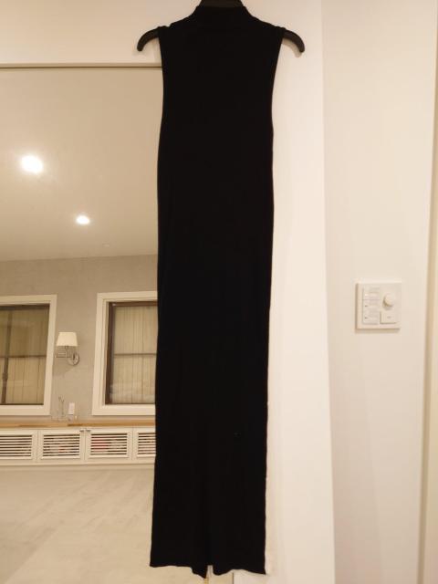 白黒ニットワンピース Мサイズ < 女性ファッション  白黒ニットワンピース Мサイズ < 女性ファッションの