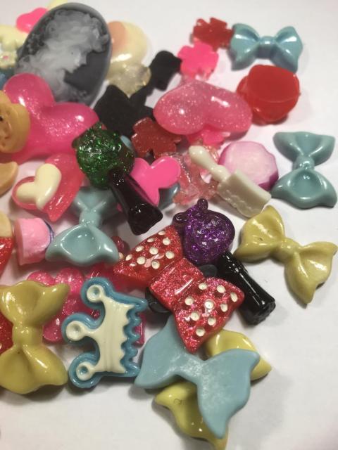 デコパーツ レジン リボン ハート クラウン バッグ ウサギ 127g 大量詰め合わせ 材料 ハンドメイド < ペット/手芸/園芸  デコパーツ レジン リボン ハート クラウン バッグ ウサギ 127g 大量詰め合わせ 材料 ハンドメイド < ペット/手芸/園芸の