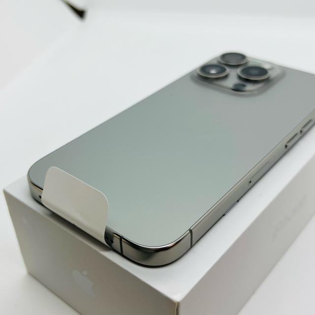 gp@iPhone 15 Pro 256 GB SIMt[@i`@{