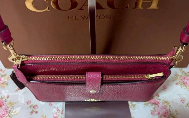 【COACH】ショルダーバッグ ショルダーウォレット 財布 ポシェット レザー 正規品 < ブランド 【COACH】ショルダーバッグ ショルダーウォレット 財布 ポシェット レザー 正規品 < ブランドの