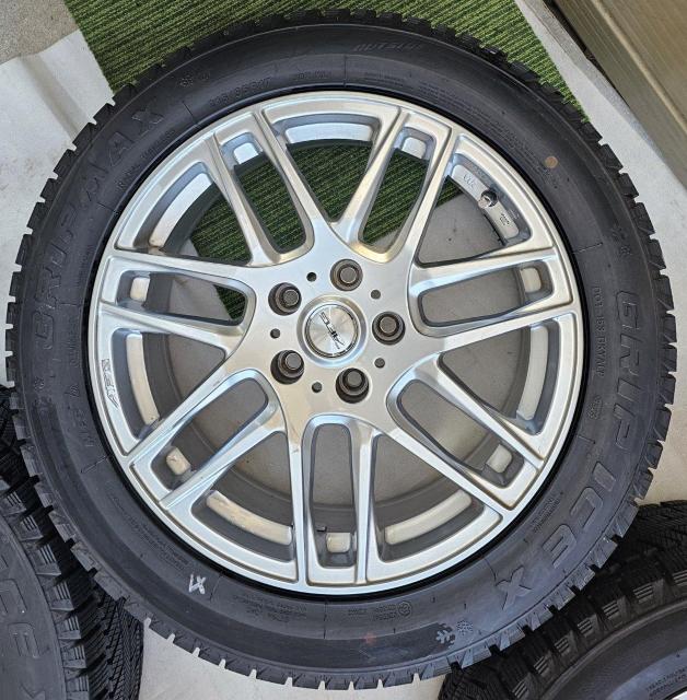 ユーロ AFGアルミホイール17インチ7.5J+38 pcd112 5H スタッドレスタイヤ付き4本セツト グリップマックス < 自動車/バイク ユーロ AFGアルミホイール17インチ7.5J+38 pcd112 5H スタッドレスタイヤ付き4本セツト グリップマックス < 自動車/バイク