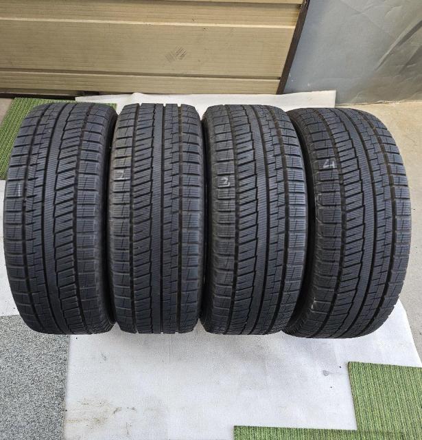 ユーロ AFGアルミホイール17インチ7.5J+38 pcd112 5H スタッドレスタイヤ付き4本セツト グリップマックス < 自動車/バイク ユーロ AFGアルミホイール17インチ7.5J+38 pcd112 5H スタッドレスタイヤ付き4本セツト グリップマックス < 自動車/バイク