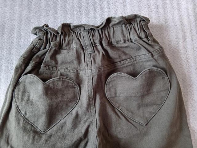 ☆ apres les cours ☆パンツ ☆ 130サイズ ☆ キッズ用 ☆長ズボン < キッズ/ベビー ☆ apres les cours ☆パンツ ☆ 130サイズ ☆ キッズ用 ☆長ズボン < キッズ/ベビーの