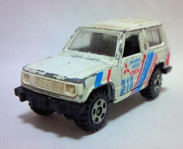 g~J69 pWF{   zr[ 