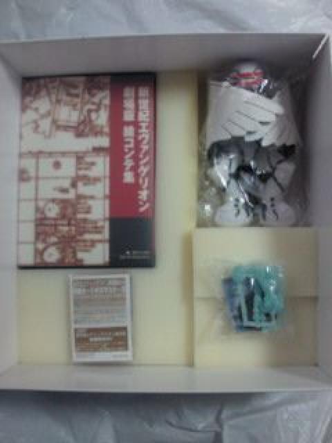 新世紀 エヴァンゲリオン 劇場版 BOX 本 ビデオ フィギュア プラモ カード テレカ < アニメ/コミック/キャラクター  新世紀 エヴァンゲリオン 劇場版 BOX 本 ビデオ フィギュア プラモ カード テレカ < アニメ/コミック/キャラクターの