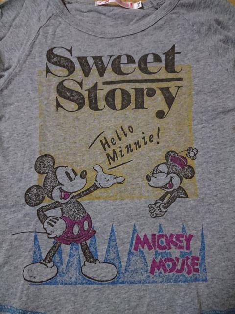 UNIQLO�R���{�f�B�Y�j�[�������s130 �� �u�����h�� 