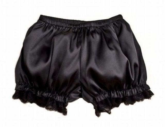 今回限り爆ヤス590円★人気 ペチコート ショートパンツ 黒 < 女性ファッション  今回限り爆ヤス590円★人気 ペチコート ショートパンツ 黒 < 女性ファッションの