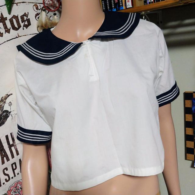 コスプレ用セーラー服(///ω///)上のみ < 女性ファッション  コスプレ用セーラー服(///ω///)上のみ  < 女性ファッションの