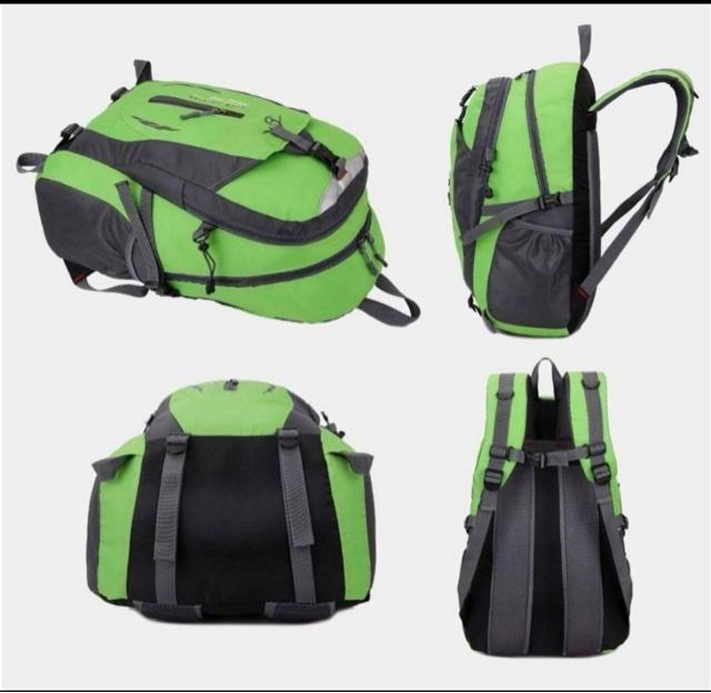 バックパック登山リュックリュックサック防災 重量 0.45kg 男女兼用サイズ < 男性ファッション  バックパック登山リュックリュックサック防災 重量 0.45kg 男女兼用サイズ < 男性ファッションの