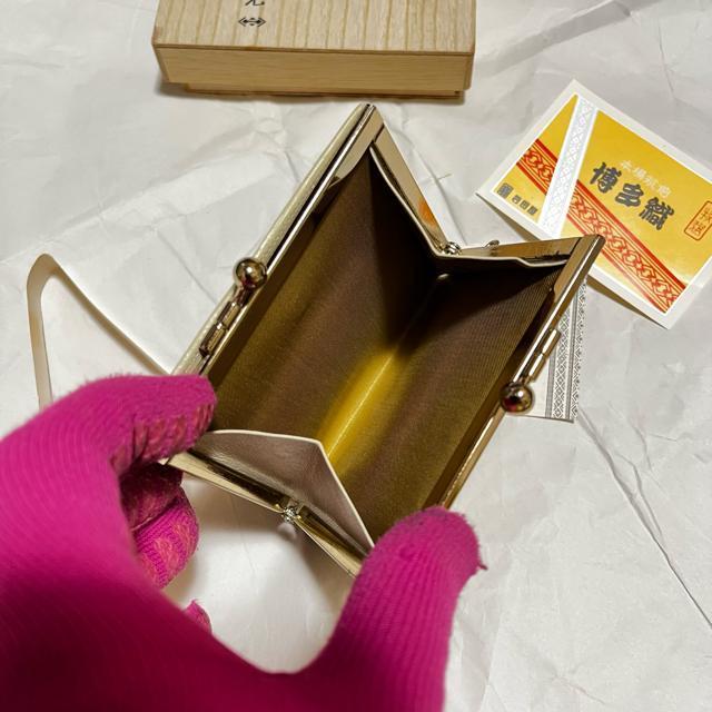 【保管未使用品】【岩田屋本店】 高級博多織 / 正絹 / がま口 二つ折り財布 工芸品 博多織元 木箱入り < 女性ファッション 【保管未使用品】【岩田屋本店】 高級博多織 / 正絹 / がま口 二つ折り財布 工芸品 博多織元 木箱入り < 女性ファッションの