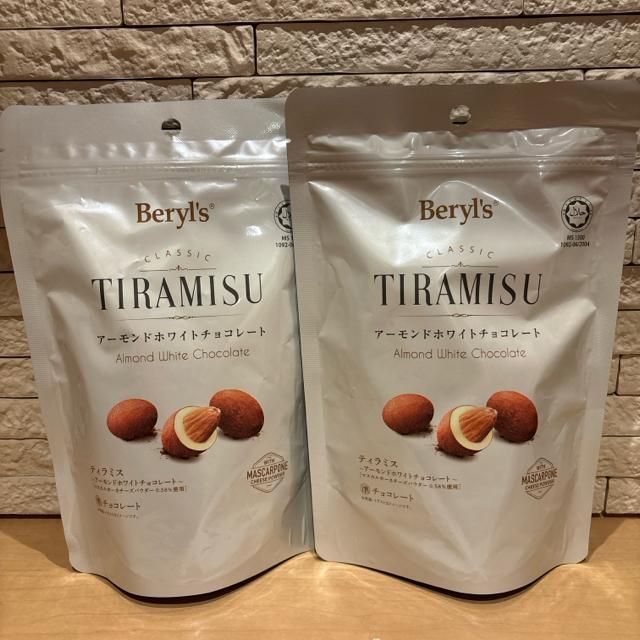 マレーシア ベリーズ Beryl's ティラミスホワイトチョコレート 300g < グルメ/ドリンク マレーシア ベリーズ Beryl's ティラミスホワイトチョコレート 300g < グルメ/ドリンクの