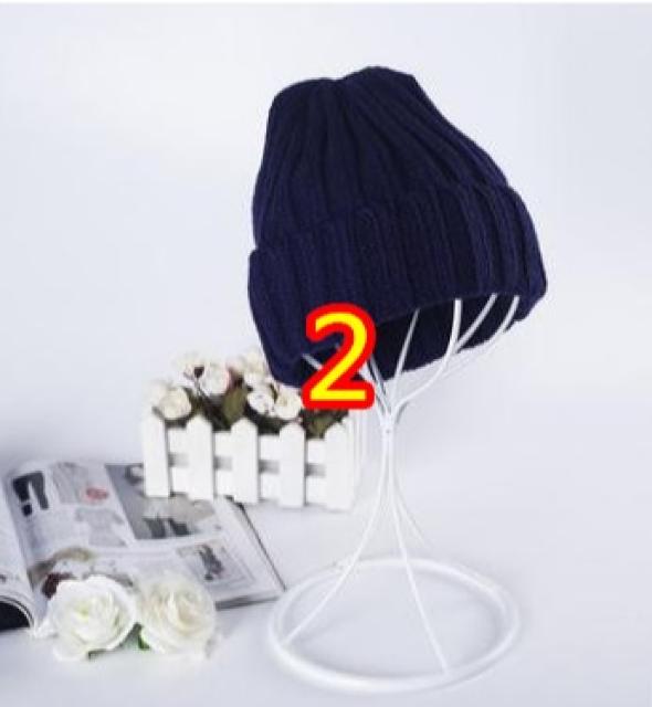 残り1点★衝撃390円セール★新作シンプル毛糸の帽子★ニット帽子ネイビー < 女性ファッション  残り1点★衝撃390円セール★新作シンプル毛糸の帽子★ニット帽子ネイビー < 女性ファッションの