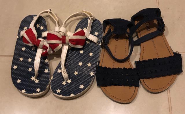 GAPギャップ☆女の子サンダル2点セット < ブランド  GAPギャップ☆女の子サンダル2点セット  < ブランドの