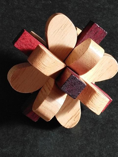 立体パズル < おもちゃ 立体パズル < おもちゃの