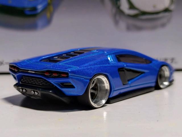 yg~Jz{Mj RNV JE^bN LPI 800-4