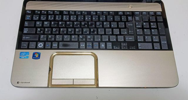 TOSHIBA dynabook Corei7 ������16GB �V�iSSD512GB �u���[���C Web�J���� Windows11 �� PC�{��/���Ӌ@��� 