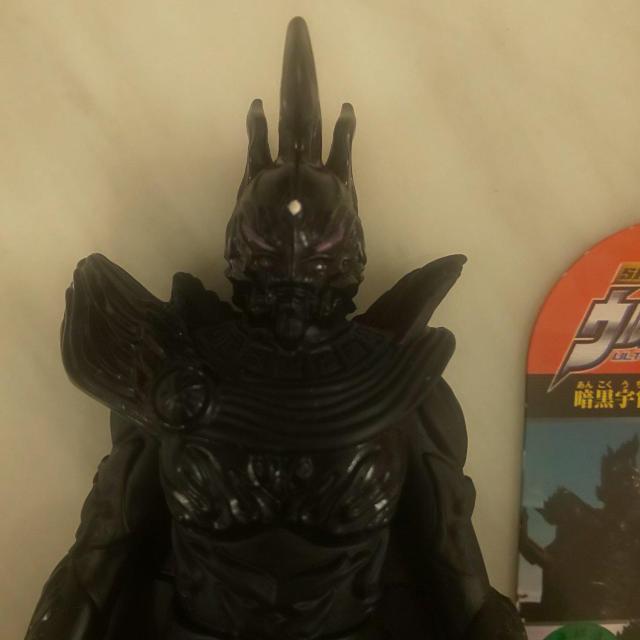 ウルトラ怪獣500 エンペラ星人 ライブサイン付 < ホビー  ウルトラ怪獣500 エンペラ星人 ライブサイン付 < ホビーの