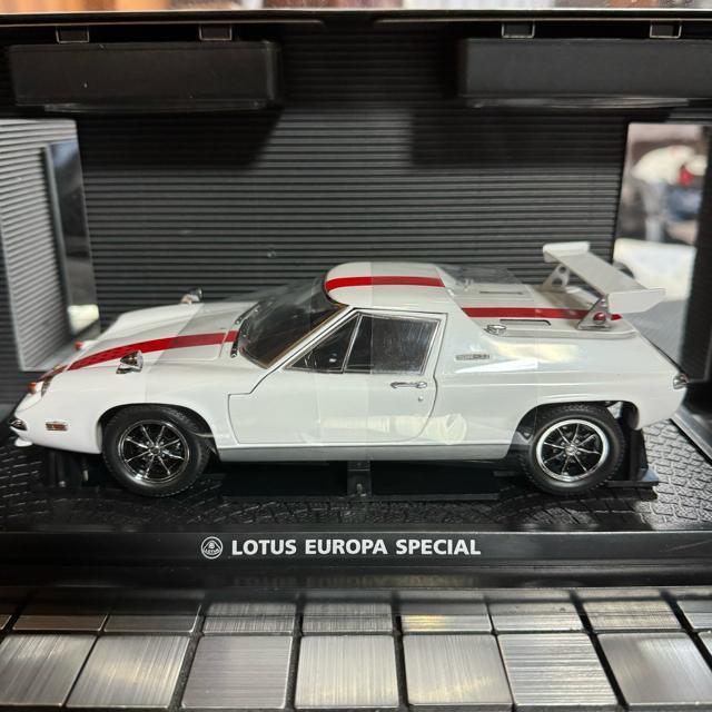 絶版未展示品 京商 1/18 サーキットの狼 ロータス ヨーロッパ スペシャル < ホビー  絶版未展示品 京商 1/18 サーキットの狼 ロータス ヨーロッパ スペシャル < ホビーの