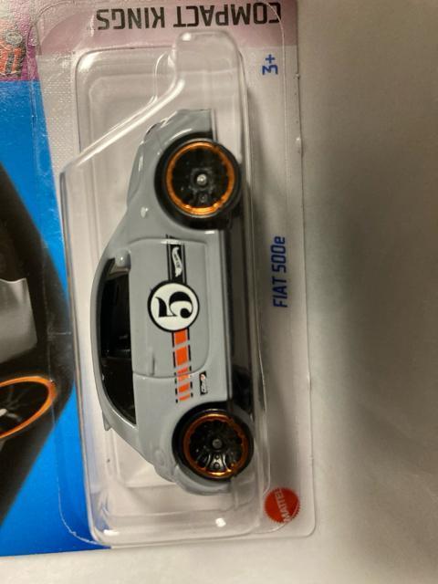 ホットウィール・フィアット500e グレー (他も出品中) < ホビー  ホットウィール・フィアット500e グレー (他も出品中) < ホビーの