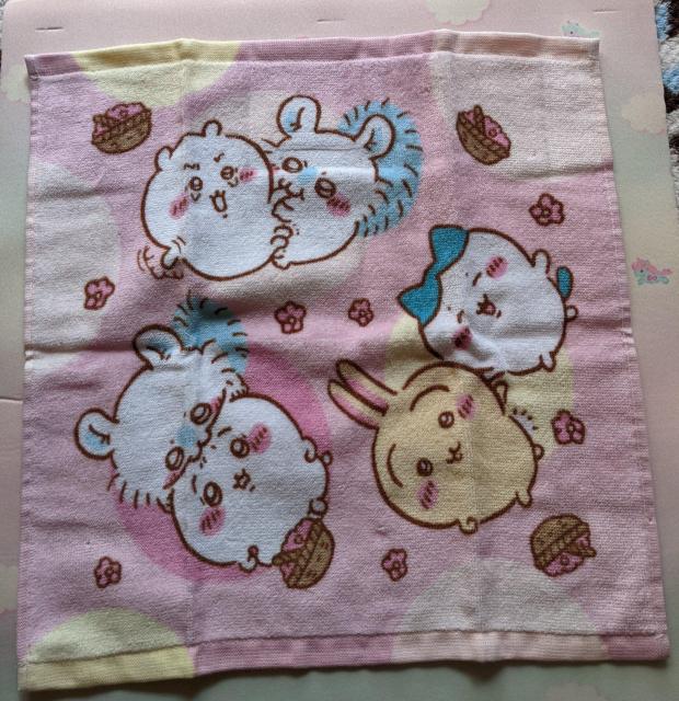 ちいかわハンドタオル&マルチタオル&ちいかわポット  B点セット  ちいかわ ハチワレ うさぎ モモンガ < アニメ/コミック/キャラクター  ちいかわハンドタオル&マルチタオル&ちいかわポット  B点セット  ちいかわ ハチワレ うさぎ モモンガ < アニメ/コミック/キャラクターの