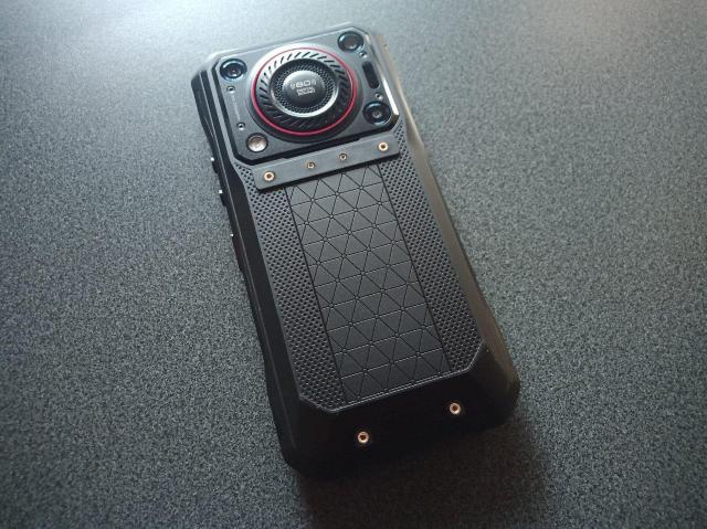 OUKITEL WP33 Pro  Ɠd/AV 