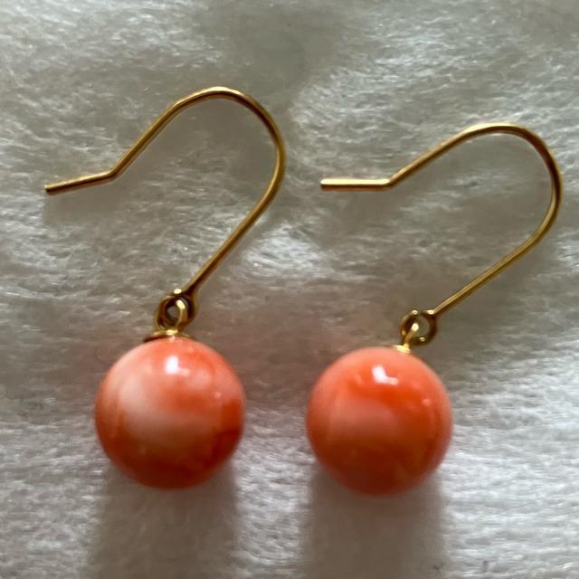 18金 珊瑚ピアス 宝石店購入 コーラル K18YG イエローゴールド < 女性アクセサリー/時計  18金 珊瑚ピアス 宝石店購入 コーラル K18YG イエローゴールド  < 女性アクセサリー/時計の