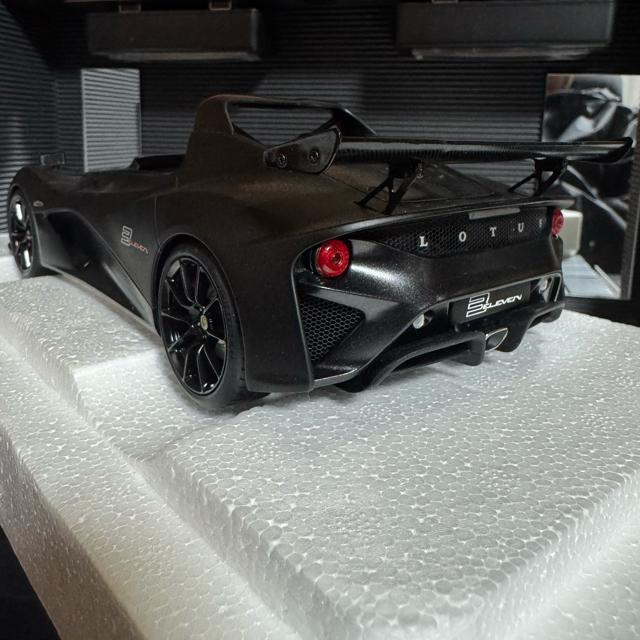 未展示品 オートアート1/18 Lotus 3-Eleven マットブラック < ホビー  未展示品 オートアート1/18 Lotus 3-Eleven マットブラック < ホビーの