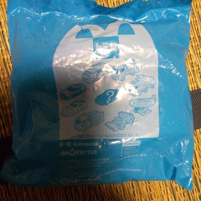 マクドナルド ハッピーセット トミカ CBG‐8901 ひみつのおもちゃ < おもちゃ マクドナルド ハッピーセット トミカ CBG‐8901 ひみつのおもちゃ < おもちゃの