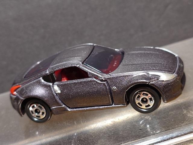★赤箱トミカ40★日産フェアレディZ40周年記念車★ < ホビー ★赤箱トミカ40★日産フェアレディZ40周年記念車★ < ホビーの