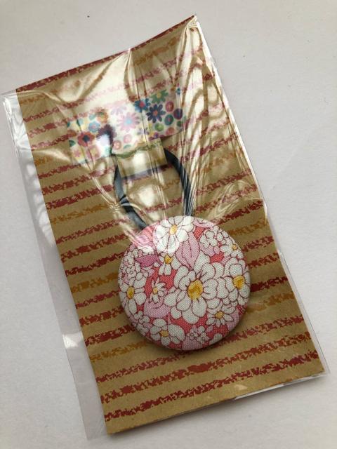 ハンドメイド ヘアゴム 特大 くるみボタン コットン 小花 < 女性ファッション  ハンドメイド ヘアゴム 特大 くるみボタン コットン 小花 < 女性ファッションの