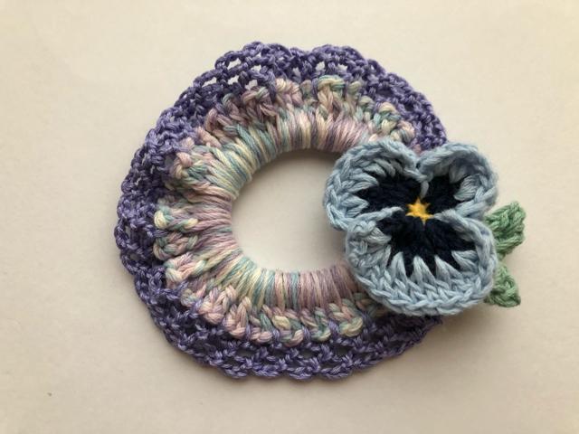 ハンドメイド ミニ シュシュ お花 コットン axes好き < 女性ファッション  ハンドメイド ミニ シュシュ お花 コットン axes好き  < 女性ファッションの