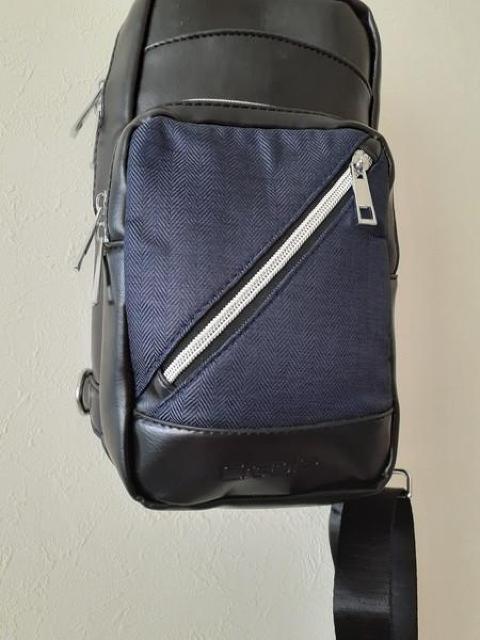 cresta クレスタ◆ブラック×ネイビー 2トーン ボディバッグ ユニセックス < 男性ファッション  cresta クレスタ◆ブラック×ネイビー 2トーン ボディバッグ ユニセックス < 男性ファッションの