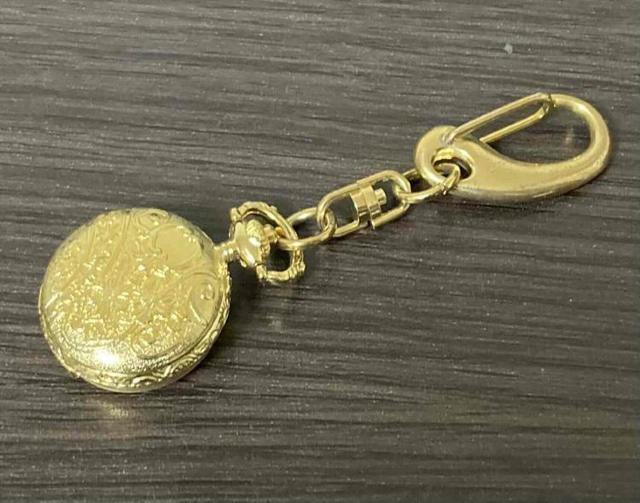 「1,600円スタート」!「デットストック」のスイス製「ロマンポケットウオッチ」 < 女性アクセサリー/時計  「1,600円スタート」!「デットストック」のスイス製「ロマンポケットウオッチ」  < 女性アクセサリー/時計の